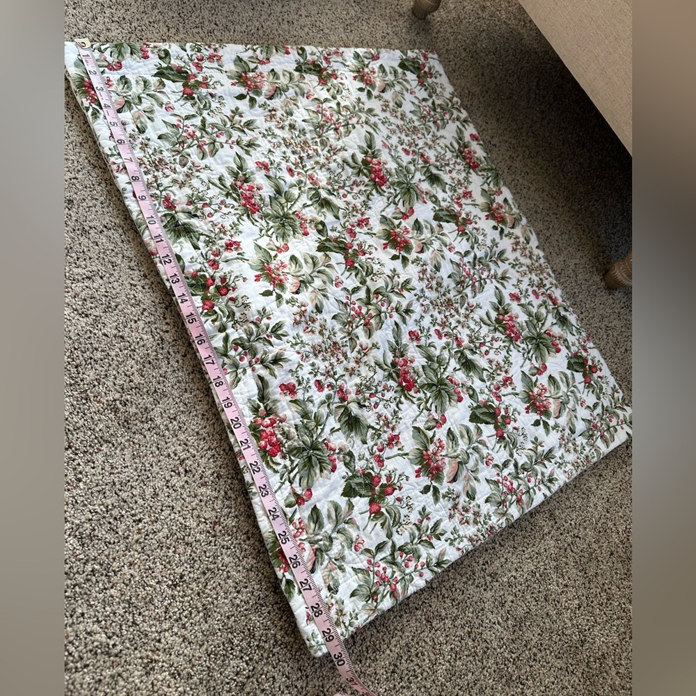 Vintage Laura Ashley raspberry/green plaid print quilted pillow shams - Picture 8 of 10